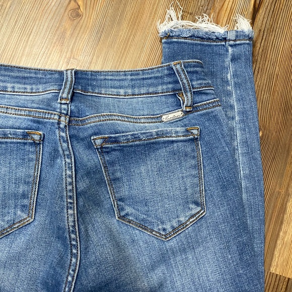 4/$16 KanCan Signature Jeans - Picture 4 of 11
